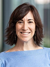 Carah Tenzer, Licensed Social Worker