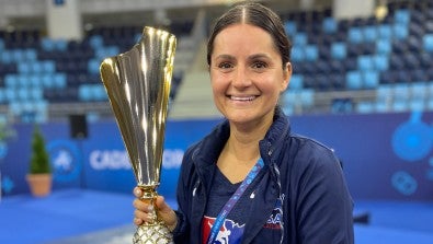 Elizabeth “Liz” Del Re, LAT, ATC, is a certified athletic trainer with Lehigh Valley Health Network, serving student-athletes at Emmaus High School. 