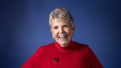 VHN’s expert pulmonology care and robotic surgery help woman survive lung cancer