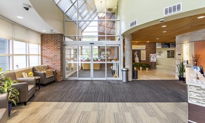 Main lobby Lehigh Valley Hospital–Pocono