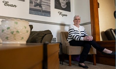 Ion robotic-assisted bronchoscopy gives lung cancer patient Jody Pica all the advantages in time to treatment and recovery when facing a stage 1 cancer diagnosis.  