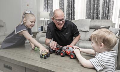 After a knee replacement at Lehigh Valley Health Network, Anthony Greco is back to being a big part of his four grandkids’ lives