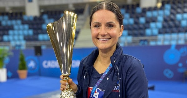 Elizabeth “Liz” Del Re, LAT, ATC, is a certified athletic trainer with Lehigh Valley Health Network, serving student-athletes at Emmaus High School. 