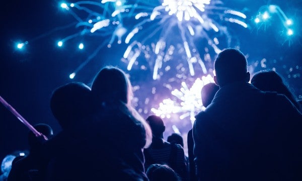 LVHN provides tips on treating burns. In cases of severe burns, seek treatment at an emergency room. 