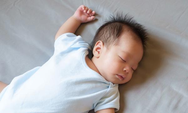 Safe sleeping for newborns 