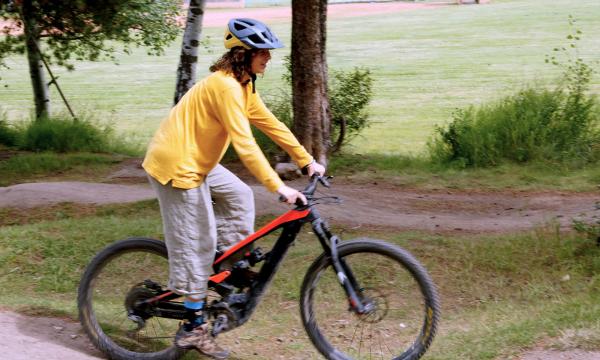 Learn eBike safety tips, helmet rules, kids eBike risks, accident facts, and U.S. regulations to ride electric bikes safely.