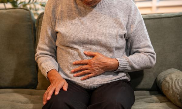 Symptoms of Ovarian Cancer 
