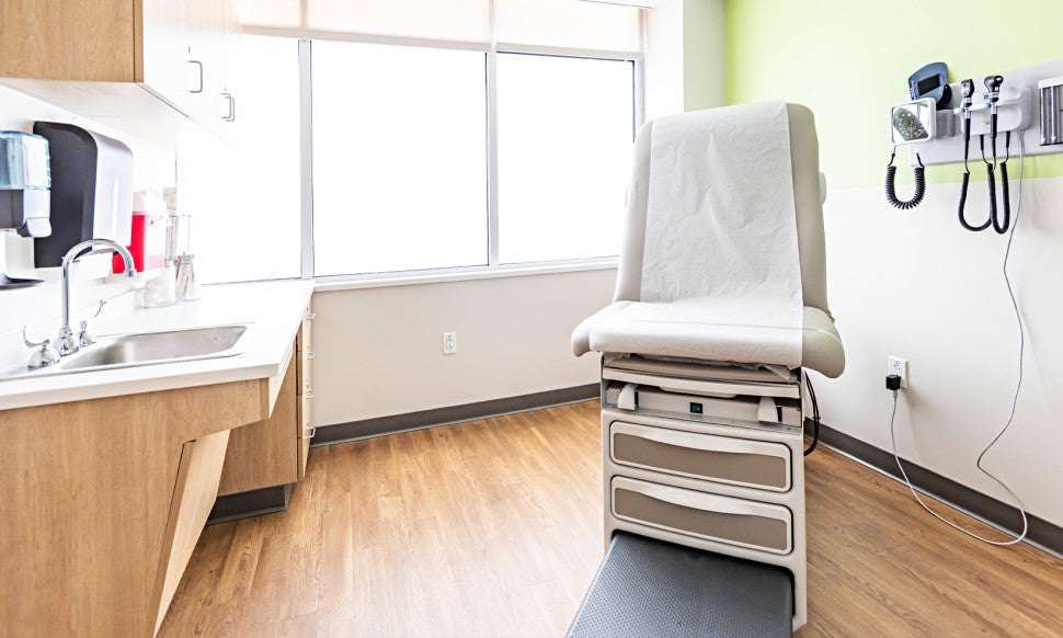 LVPG Family Medicine-Middle Smithfield Exam Room