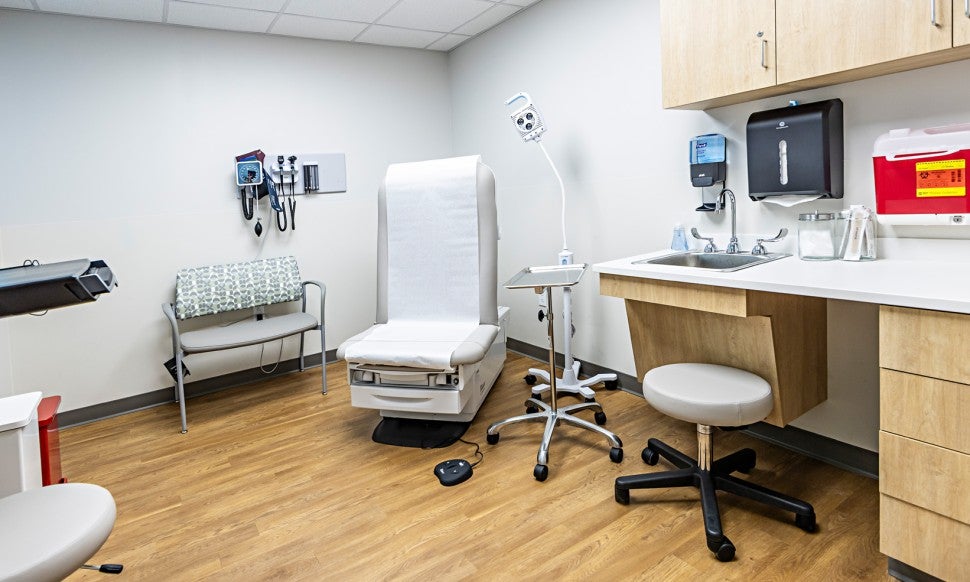 LVPG Family Medicine-Middle Smithfield Exam Room