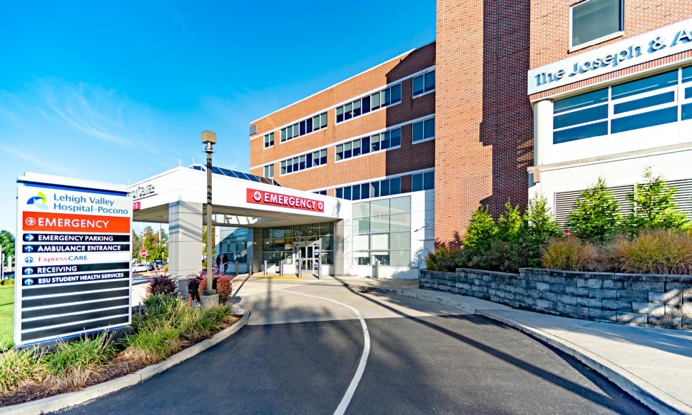 Emergency room entrance at Lehigh Valley Hospital–Pocono Mattioli Emergency Center