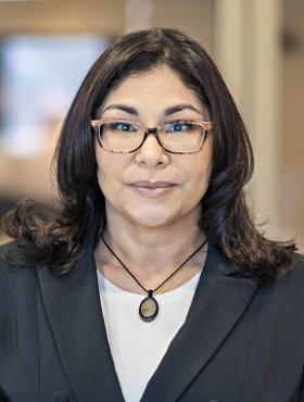 Bethsabel Lopez, CRNP, MSN headshot