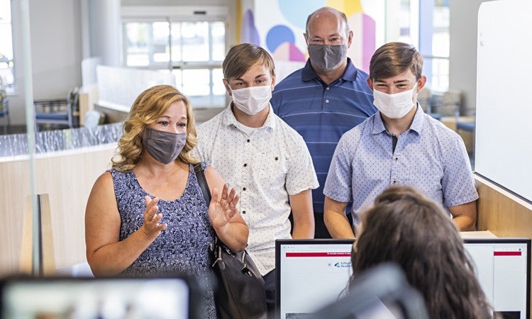 LVH-Hecktown Oaks Visitation