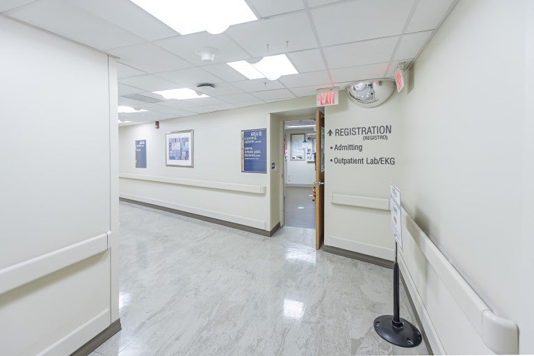 Diagnostic Care Center–Pocono - center hallway
