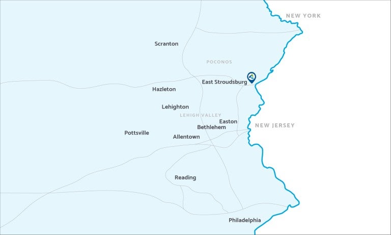 Map of East Stroudsburg in relation to NYC and Philadelphia