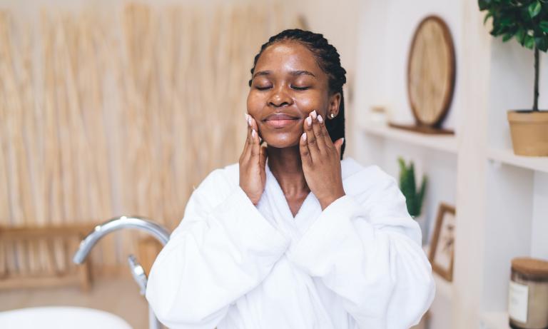 Skin care essentials and shopping tips, facials, dermaplaning and more on The Healthiest You podcast: Episode 46